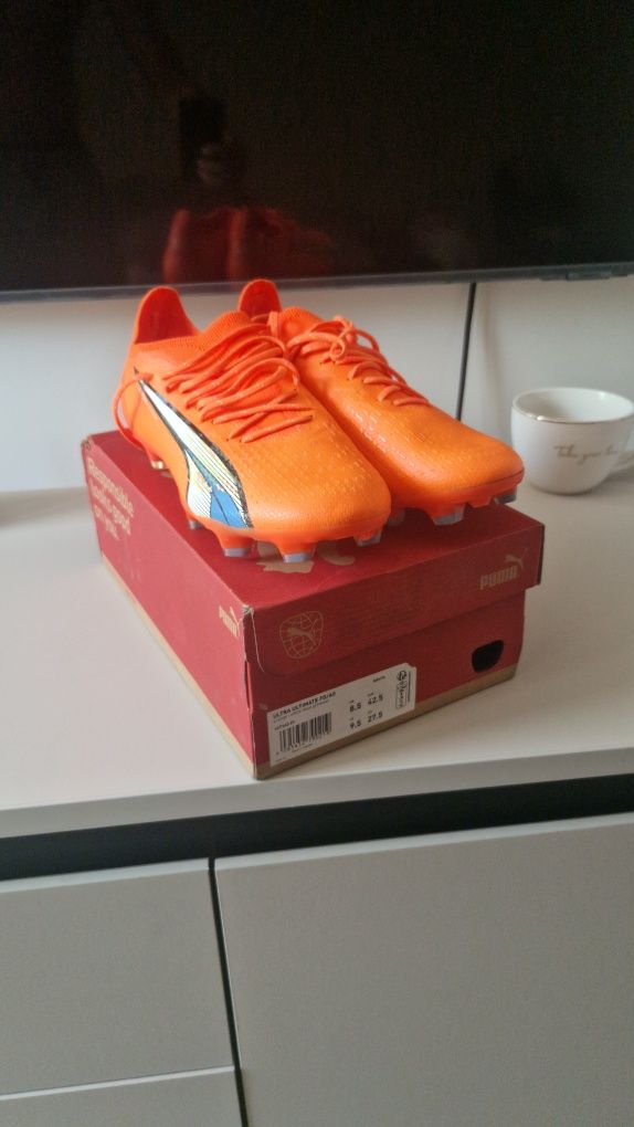 Футболни обувки PUMA ULTRA  ULTIMATE