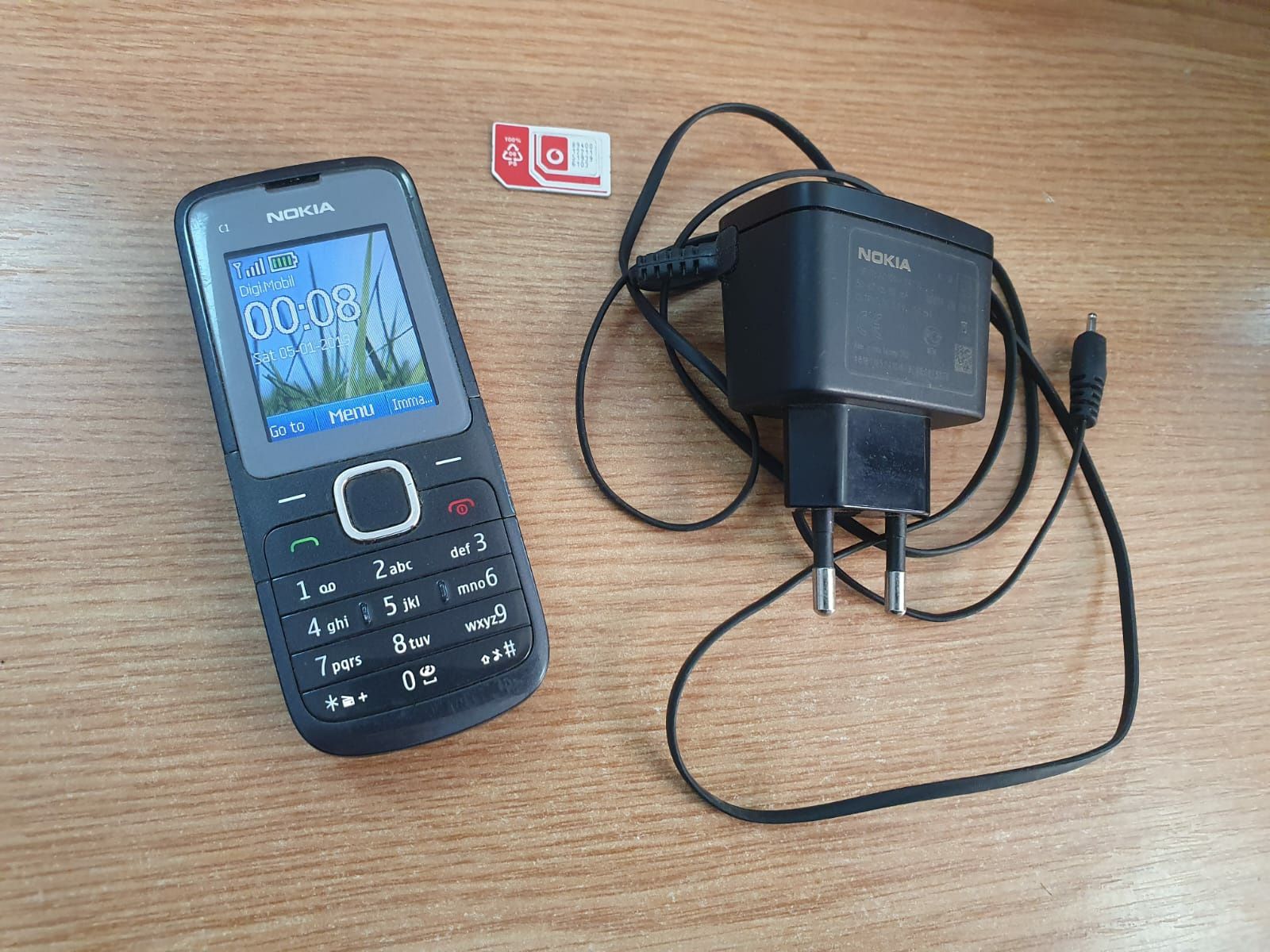 Telefon Nokia C1-01 RM-607 taste butoane necodat seniori