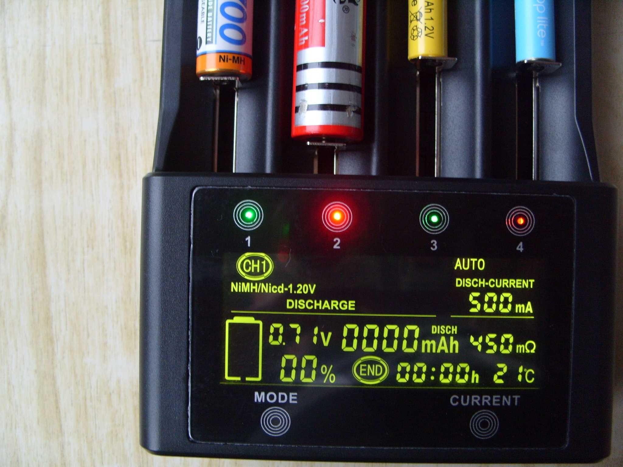 Професионално интелигентно зарядно LiitoKala Lii-600.  БГ упътване