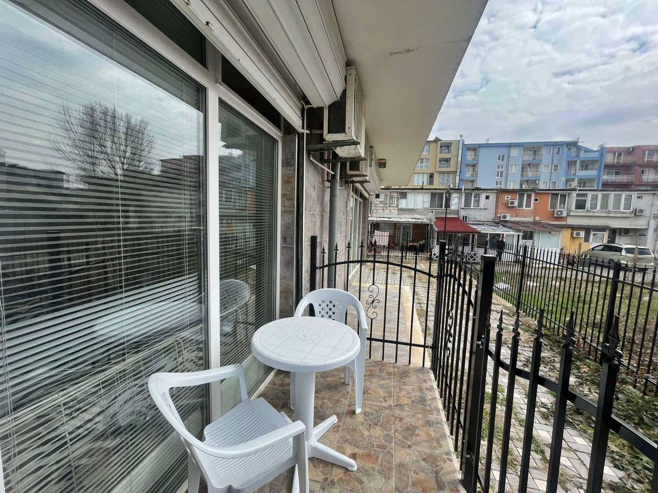 Продава се Едностаен апартамент в к.к. Слънчев бряг - 26 кв.м за 1250 €/кв.м - Снимка #4