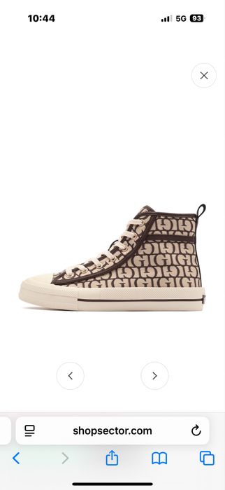 Чисто нови кецове Guess