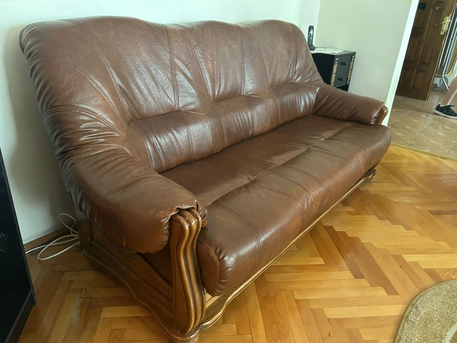 Canapea piele si 2 fotolii