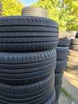 2бр. 235 45 19 Goodyear RunFlat летни.