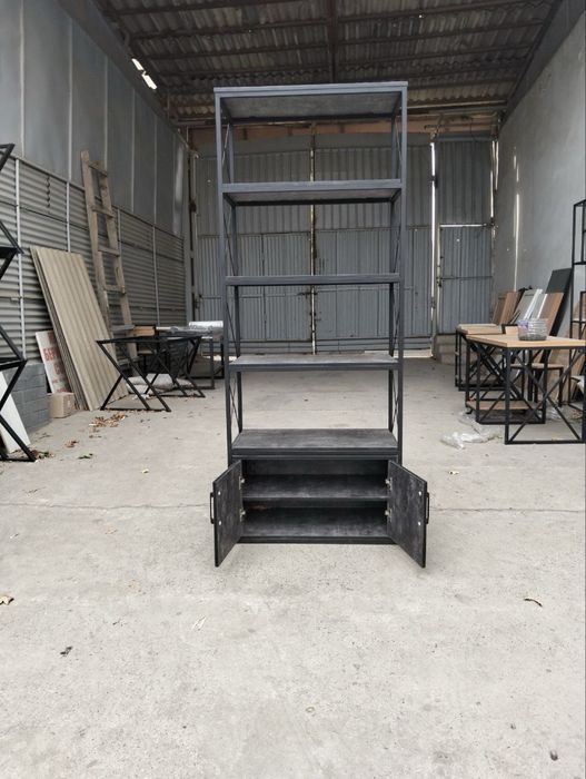 сиз хохлаган тумбали стелаж