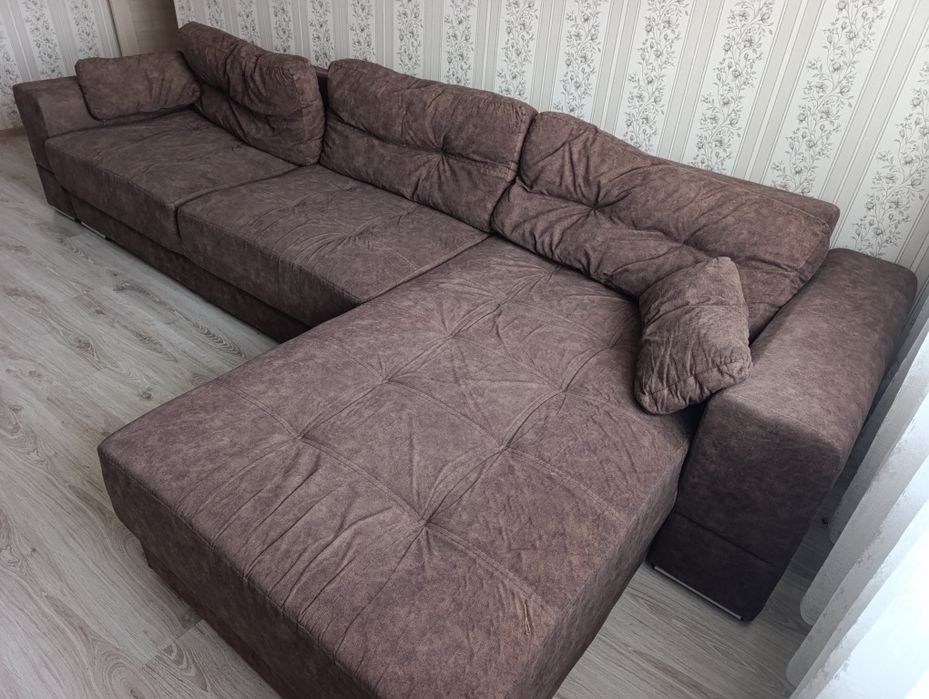 Продам диван срочно в хорошем состоянии