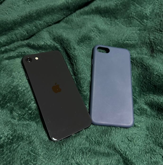 IPhone SE generatia a doua