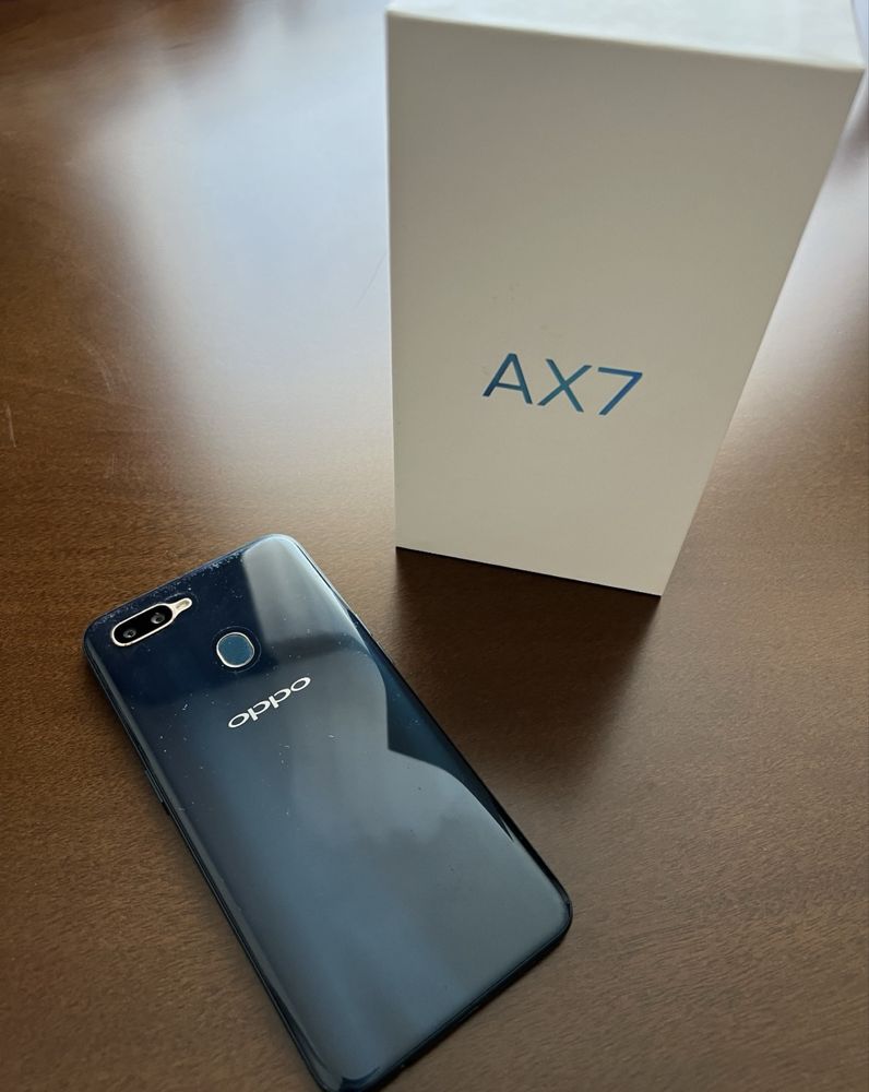 Смартфон Oppo AX7
