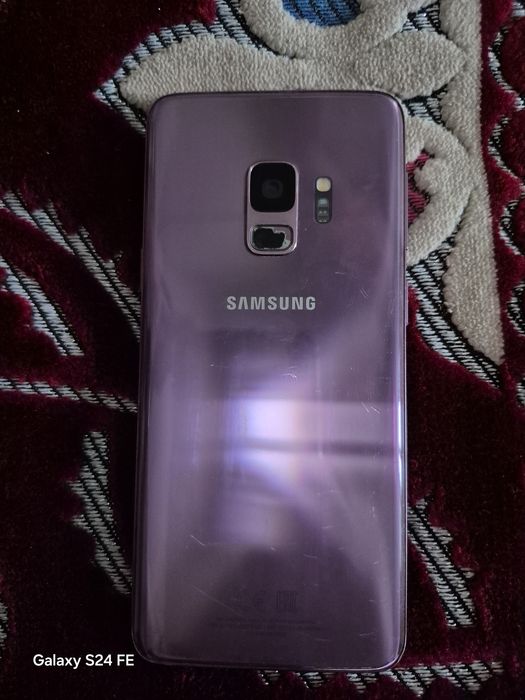 Продаю Samsung s9