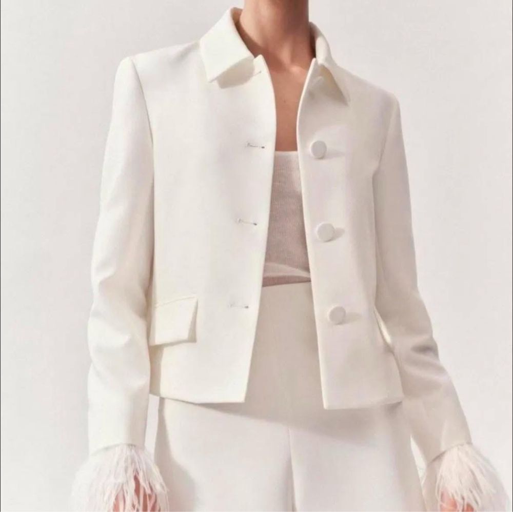 Сако Zara с пера
