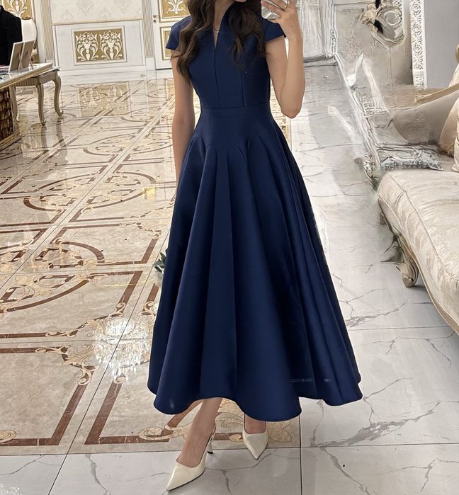 Элегантное вечернее платье