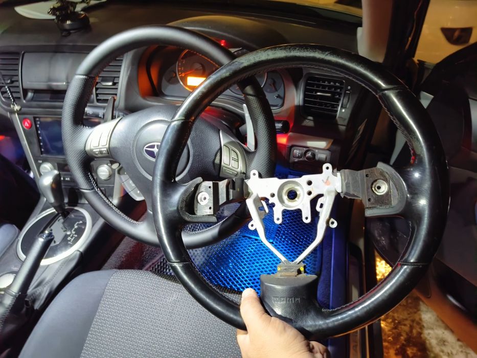 Руль от субару аутбэк на обмен