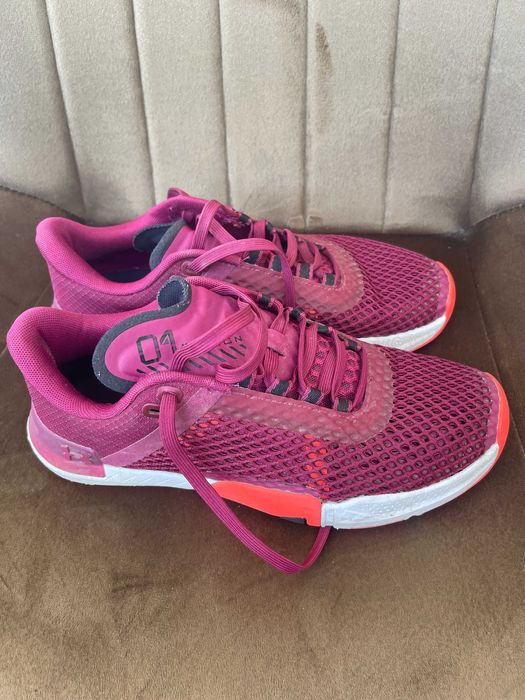 Обувки / Маратонки Under Armour Tribase reign размер / номер 40