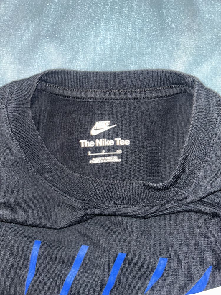 Tricou Nike