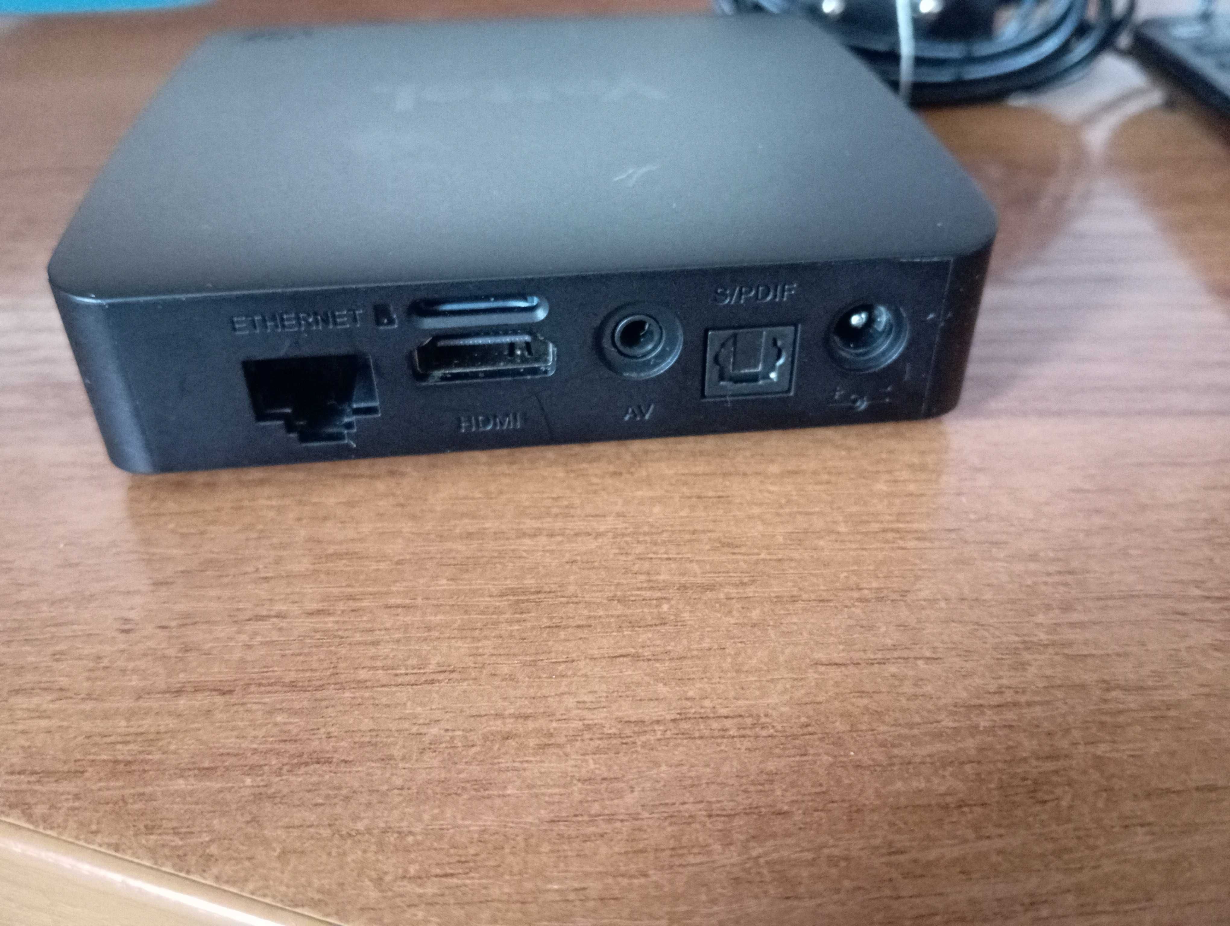 Android TV Box ZTE ZXV10, Yettel