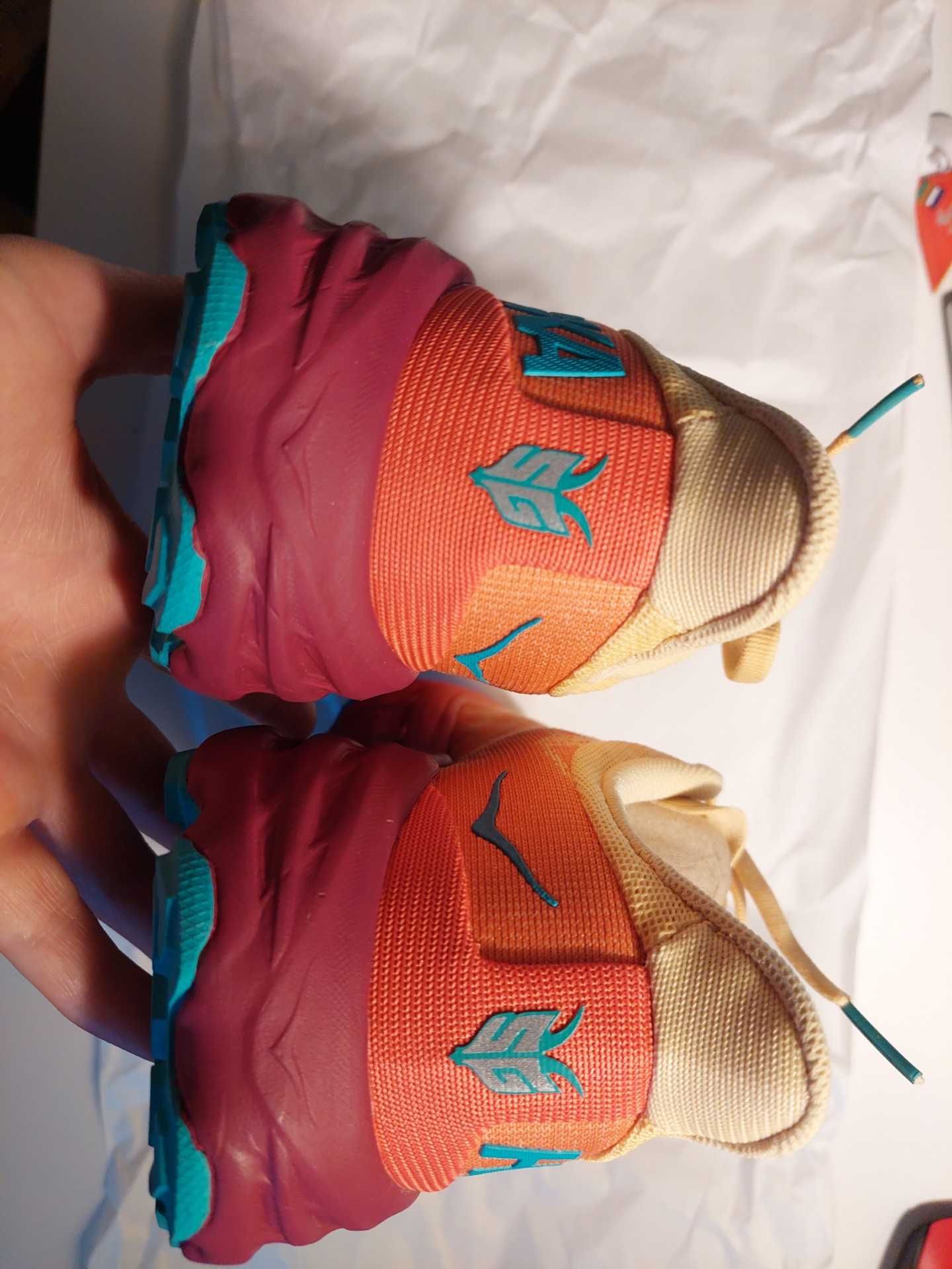 НАМАЛЕНИЕ Маратонки за бягане HOKA Speedgoat 5, номер 40