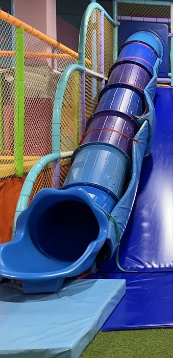 Продам горку , игровая детская б/у