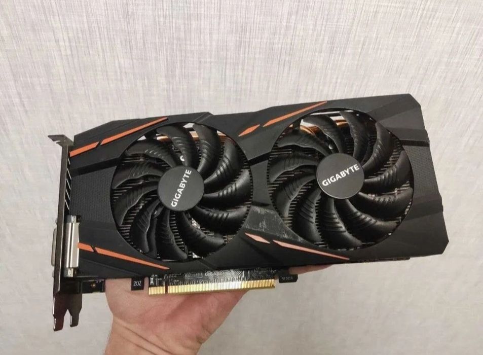Видеокарта RX480 4GB gigabite В отличном состоянии