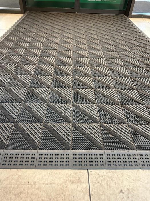 Покрытие для очистки обуви