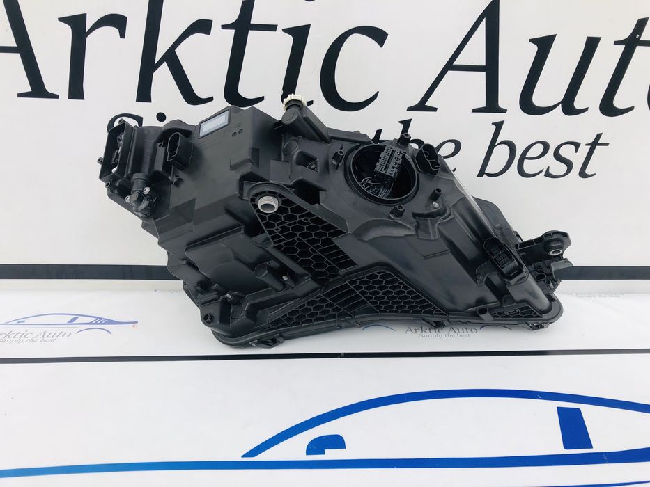 Far stânga Full led Skoda Superb 3 Facelift după 2019 cod 3V1941015D