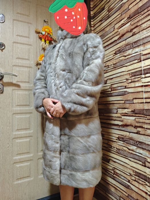 Продам норковую шубу
