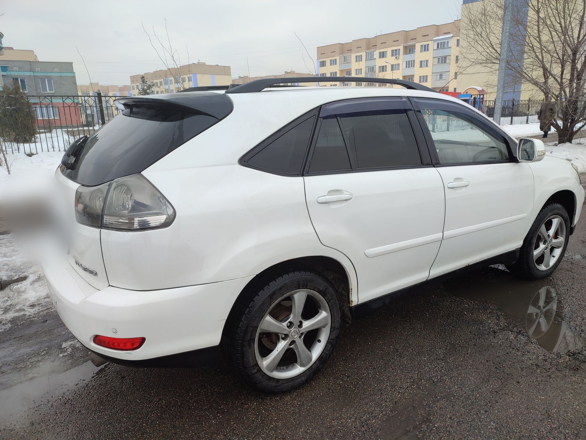 Лексус Lexus RX 330, 2003 г  варианты обмена на участок контейнер