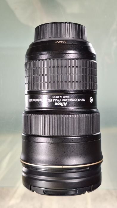 Obiectiv Nikon 24-70 f2.8 impecabil