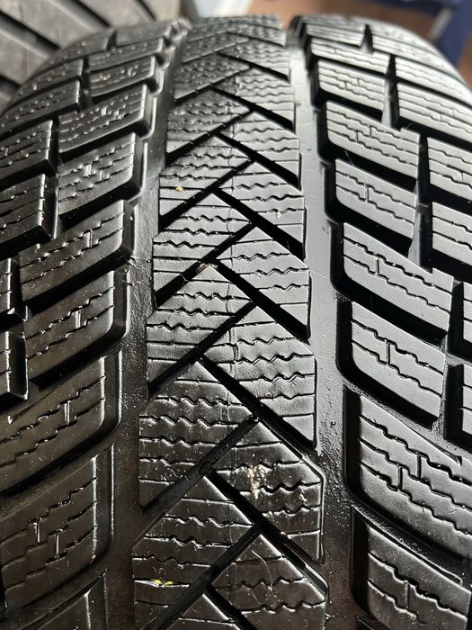 Anvelope VREDESTEIN iarna + jante
