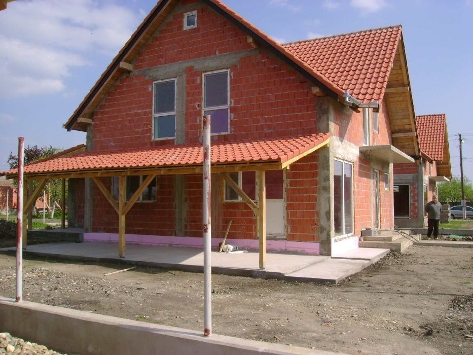 Constructie de case , Reabilitarii, Renovarii, Demolarii ,Case la rosu