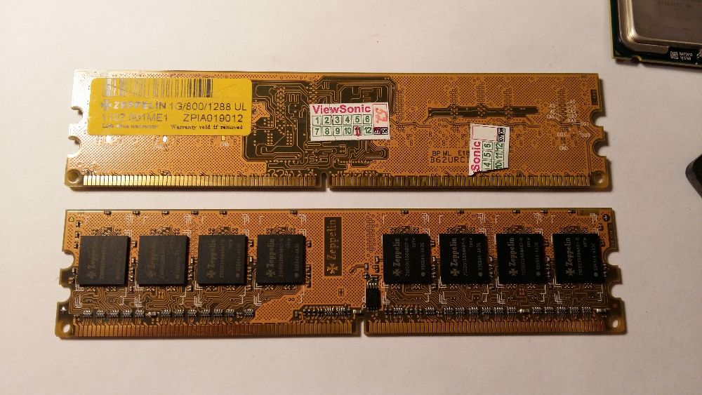 Память DDR2 1.0Gb, 512Mb