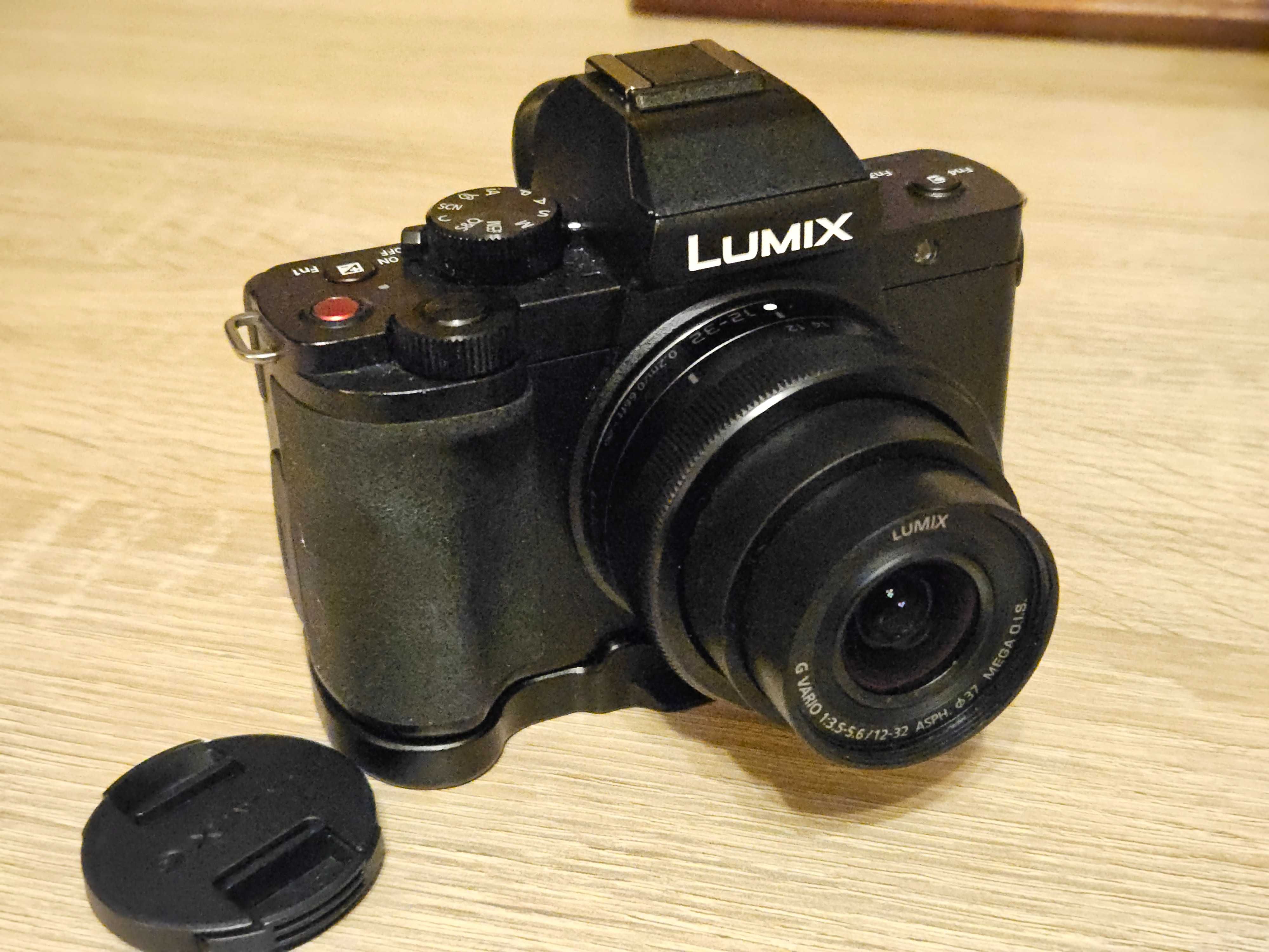 Panasonic Lumix G100 + accesorii