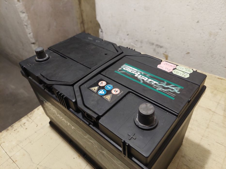 Акумулатор GIGA WATT