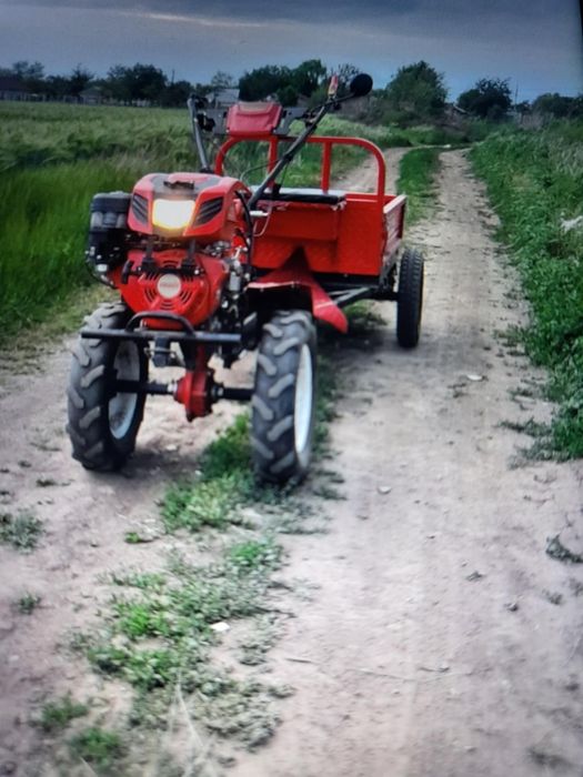 De vânzare motocultor
