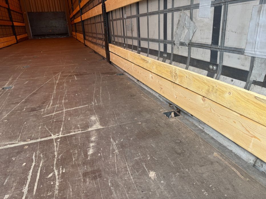 Semiremorca Standard  krone Recent adusă