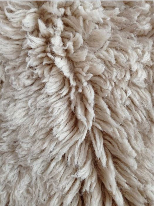 Ръчно тъкани вълнени китеници