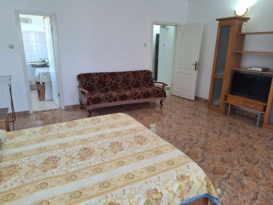 Închiriere pe termen lung