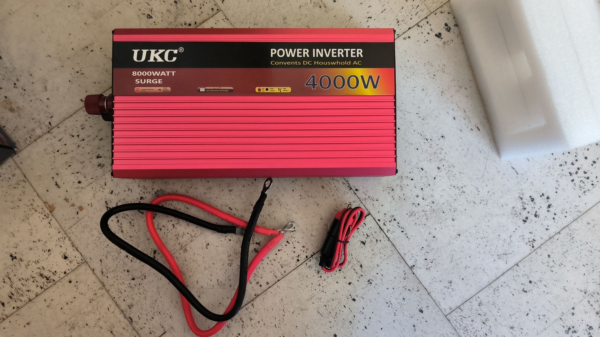 Инвертор за автомобил 12v/4000w