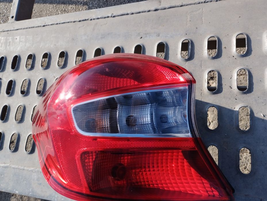 Обурудван стоп за Ford KA+ 2016