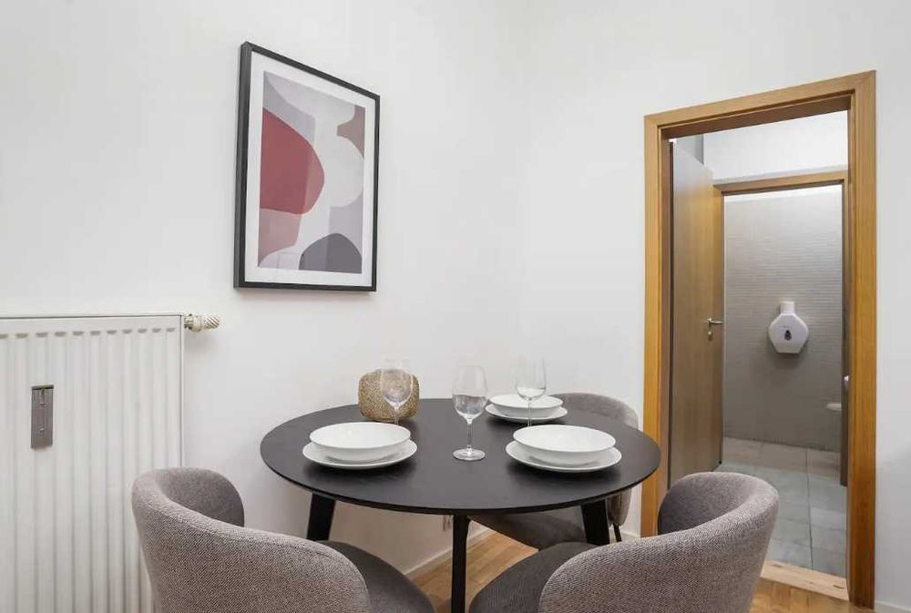 Дава се под наем Тристаен апартамент в Пловдив, Коматевски възел - 95 кв.м за 408 € - Снимка #3