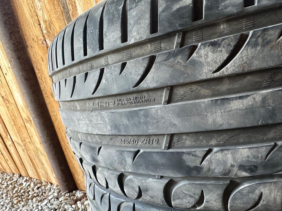 vand cauciucuri 245/40/19