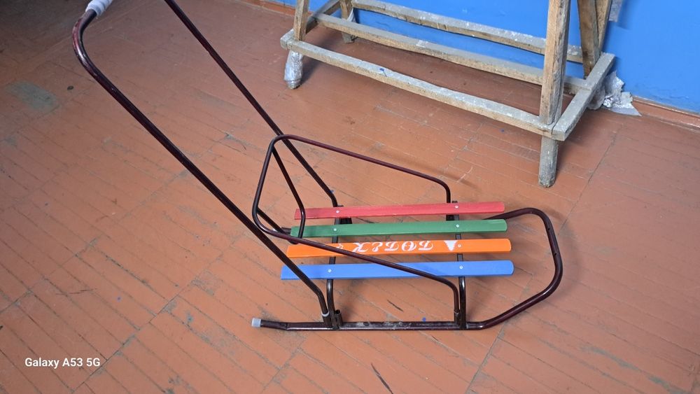 Продам санки, в отлично состоянии