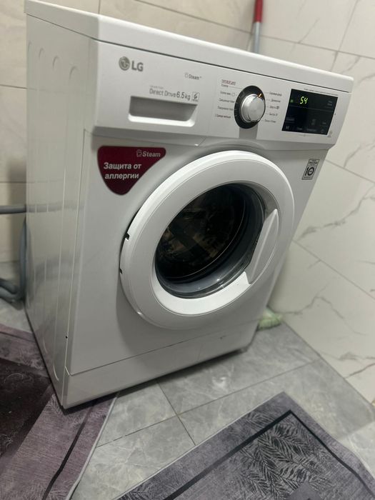 LG 6,5 паравой цикл стиральная машина в отличном состоянии
