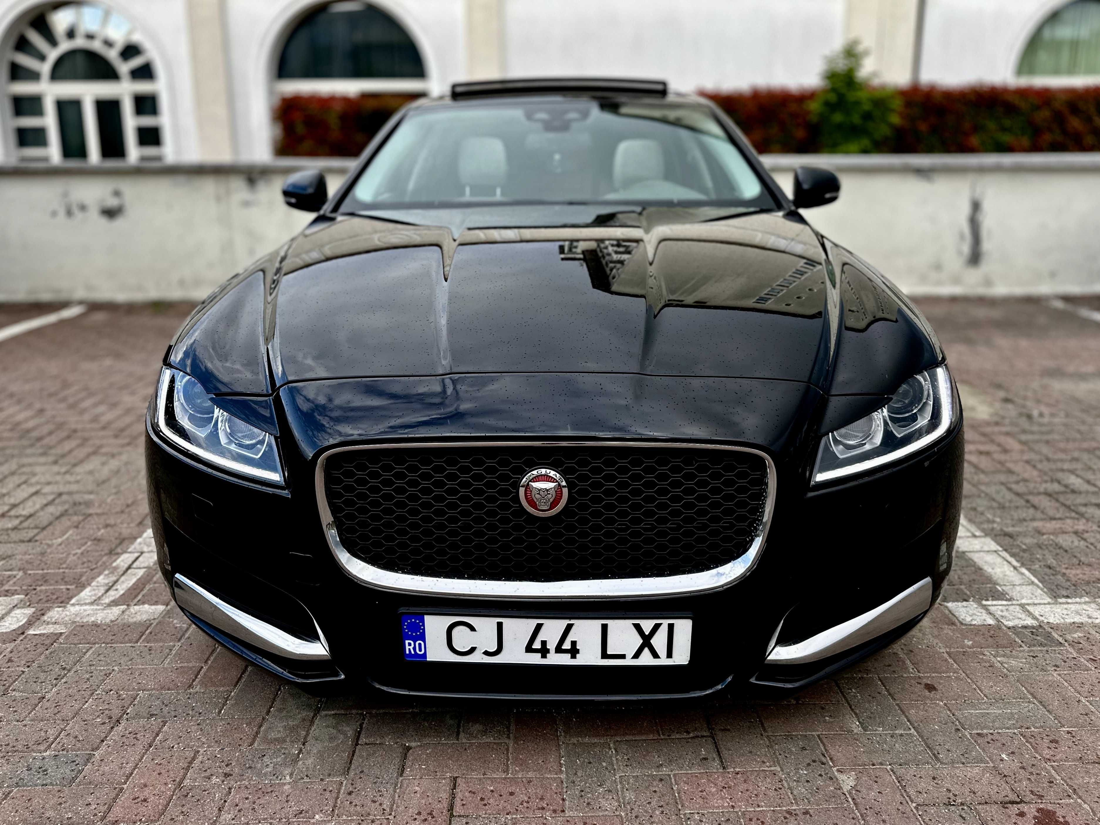 Jaguar XF X260 Prestige