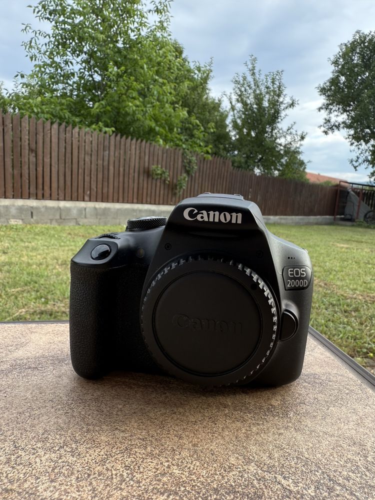 Camera foto Canon Eos 2000D