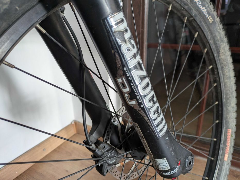 Bicicleta, cadru Merida UMF 16", Furca Marzocchi Dirt Jumper 2