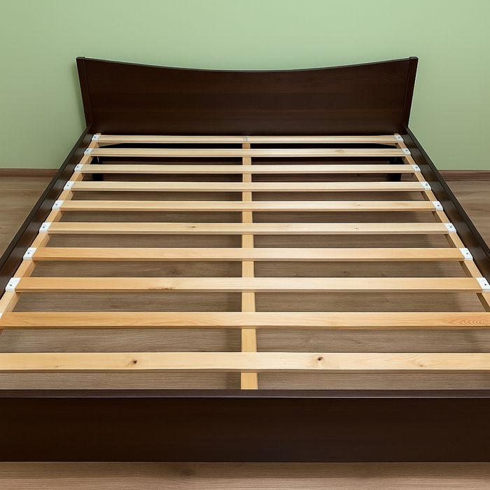 Продам кровать 160*200 БЕЗ МАТРАСА!