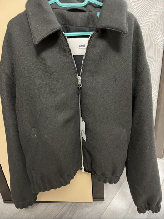 Geaca AMI Paris autentica , marimea L