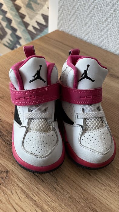 Детски маратонки Air Jordan номер 21