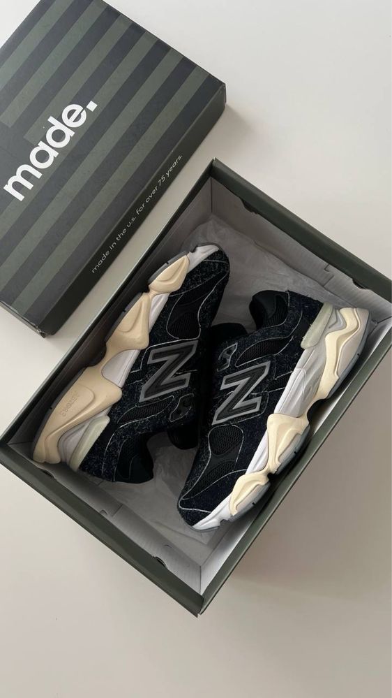 New Balance 9060  SEA SALT BLACK “SUEDE”