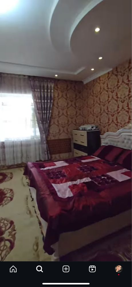 Ховли жой сотилади, 450 кв.м., евро ремонт, айрим жихозлари билан