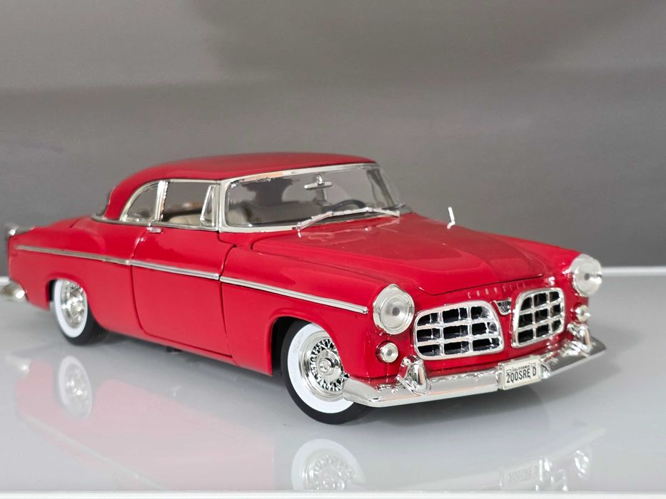 Macheta Auto 1/18 Motor Max Chrysler C300